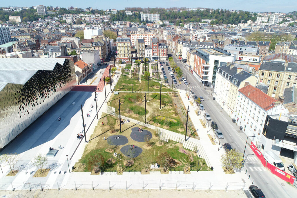 LE-HAVRE-(76)---ESPACES-PUBLICS-DU-QUARTIER-DANTON-B